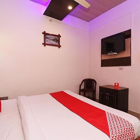 Oyo 73902 Vyttila Residency Hotel Kochi Ngoại thất bức ảnh