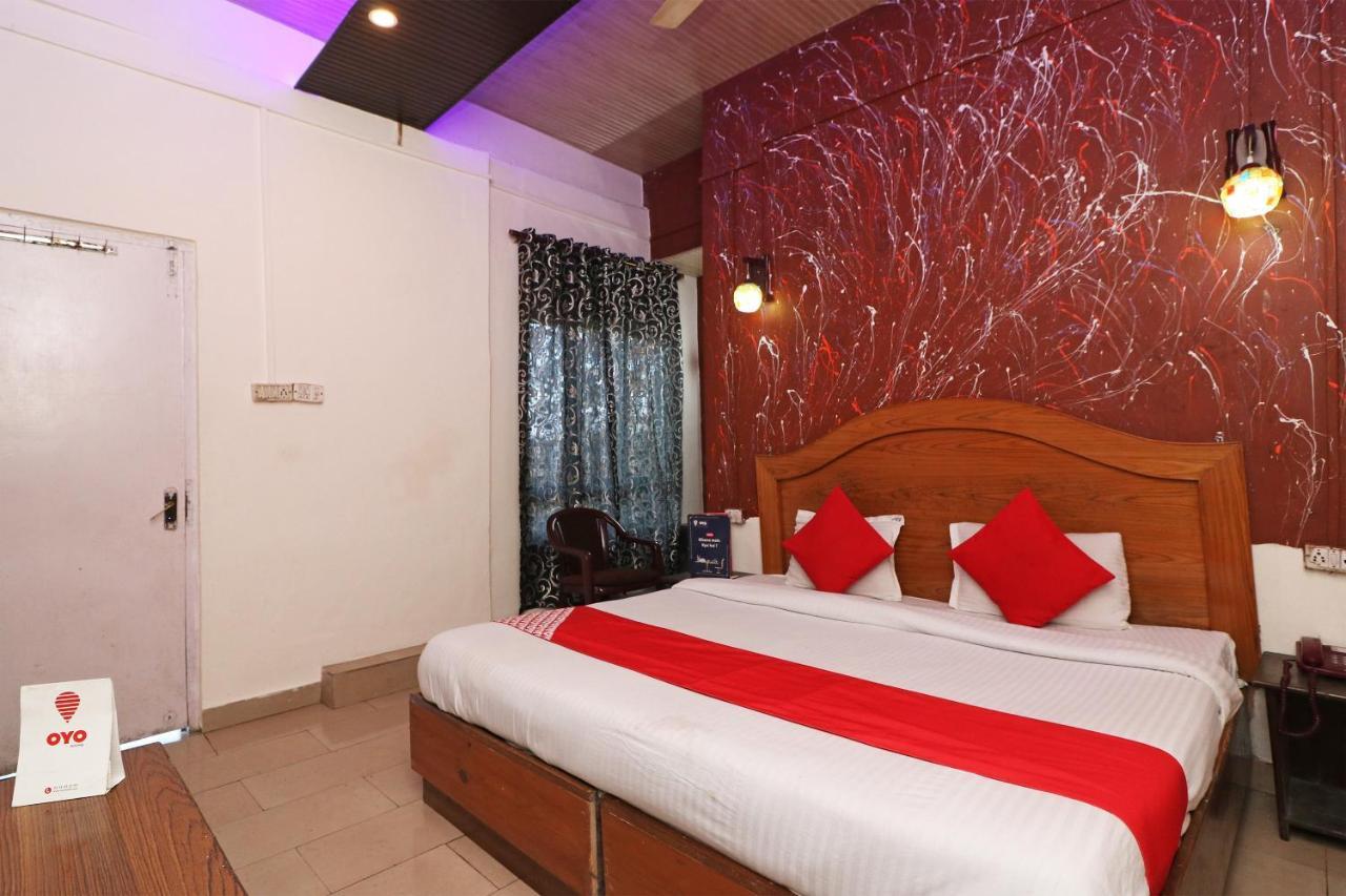 Oyo 73902 Vyttila Residency Hotel Kochi Ngoại thất bức ảnh