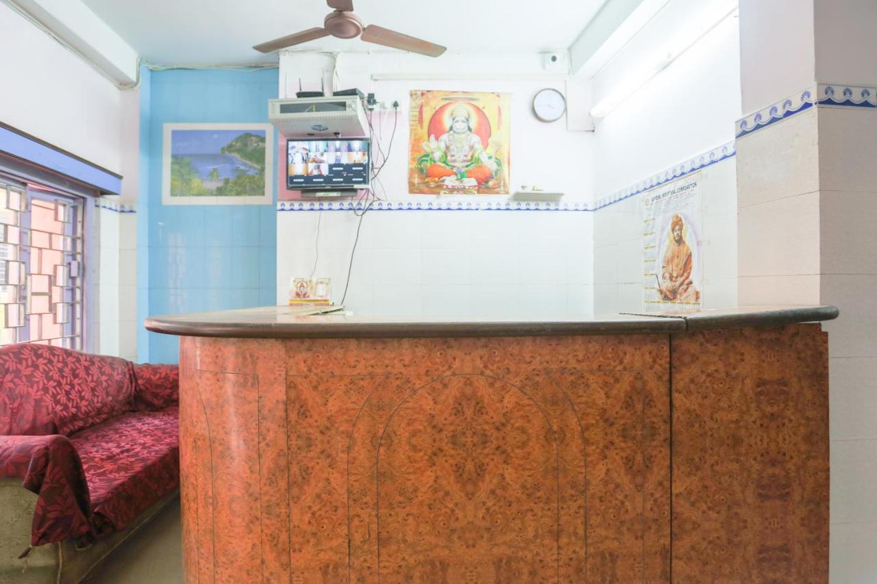 Oyo 73902 Vyttila Residency Hotel Kochi Ngoại thất bức ảnh